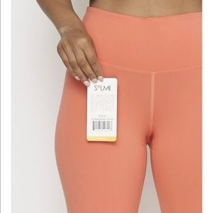 NEW! Solmi Yoga Leggings